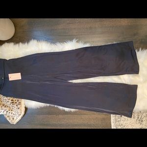 Pants • high waisted • slinky